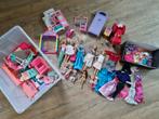 Heel veel Barbie, Kinderen en Baby's, Ophalen of Verzenden, Zo goed als nieuw