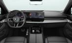 BMW 5 Serie Touring 520i | M Sportpakket Pro | Equipment Pac, Automaat, 1998 cc, Achterwielaandrijving, Zwart