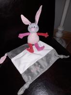 bambino konijn met doekje rode ribstof poot roze geblokt oor, Kinderen en Baby's, Speelgoed | Knuffels en Pluche, Ophalen of Verzenden