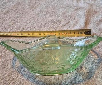 Kristallen kom  beschikbaar voor biedingen