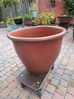 Mooie aardewerk bloempot voor €50., Tuin en Terras, Bloempotten, Ophalen, Gebruikt, Rond, Binnen