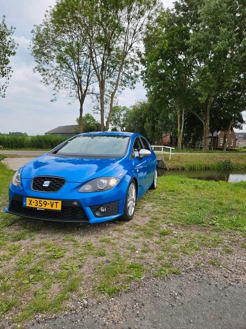 SEAT LEON 1.8 tfsi FR | NIEUWE VERSNELLINGSBAK, Auto's, Seat, Particulier, Leon, Airbags, Airconditioning, Bluetooth, Bochtverlichting