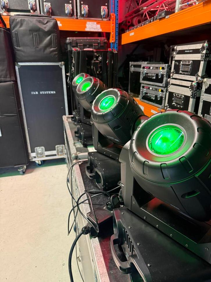 4 x Showtec Phantom 250 Moving Head, Muziek en Instrumenten, Licht en Laser, Gebruikt, Licht, Kleur, Ophalen