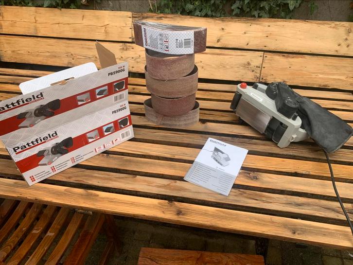 Bandschuurmachine - 1x gebruikt, Doe-het-zelf en Verbouw, Gereedschap | Schuurmachines, Zo goed als nieuw, Bandschuurmachine, 600 tot 1200 watt