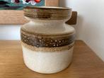 Vintage vaas beige bruin van Zaalberg Holland jaren 70, Overige kleuren, Aardewerk of Porselein, Ophalen of Verzenden, Zo goed als nieuw