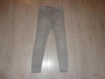 grijze dames super slim jeans van Vero Moda, maat 30/30   beschikbaar voor biedingen
