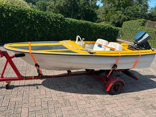 Setje Boot, trailer, motor, Watersport en Boten, Bootonderdelen, Gebruikt, Motor en Techniek, Motorboot, Ophalen