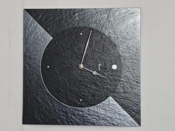 # Vaerst leisteen wandklok kwartsklok zwart en blauw beschikbaar voor biedingen