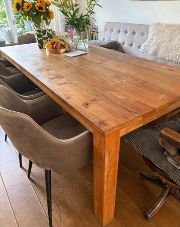 Eettafel teakhout  beschikbaar voor biedingen