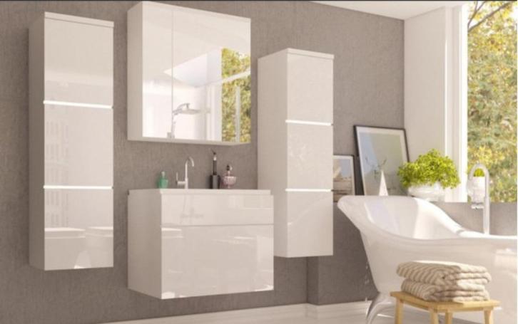 Badkamerset Polo Wit, Huis en Inrichting, Badkamer | Badtextiel en Accessoires, Nieuw, Overige typen, Wit, Ophalen of Verzenden