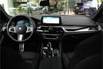 BMW 5 Serie 530e xDrive High Executive M Sport Automaat / Sp, Auto's, Stof, Gebruikt, 57 km, Bedrijf