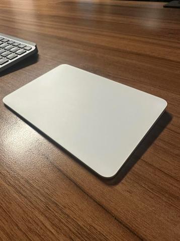 Apple Magic Trackpad - Perfecte Staat! beschikbaar voor biedingen
