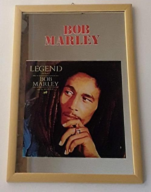 Vintage Bob Marley spiegel in kunststof lijst.Reggae spiegel, Verzamelen, Muziek, Artiesten en Beroemdheden, Gebruikt, Gebruiksvoorwerp