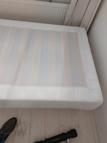 Bedframe 90x200 - Eenpersoonsbed Ikea Espevār - afbeelding 5