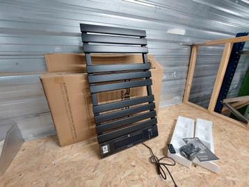 CREATE warm towel pro handdoek radiator nieuw beschikbaar voor biedingen