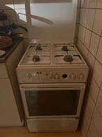 Gasfornuis met oven gratis, Witgoed en Apparatuur, Fornuizen, Ophalen, Gebruikt, 4 kookzones, Gas