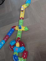 VTech toet toet baan met drie auto's, Ophalen of Verzenden, Zo goed als nieuw, 2 tot 4 jaar