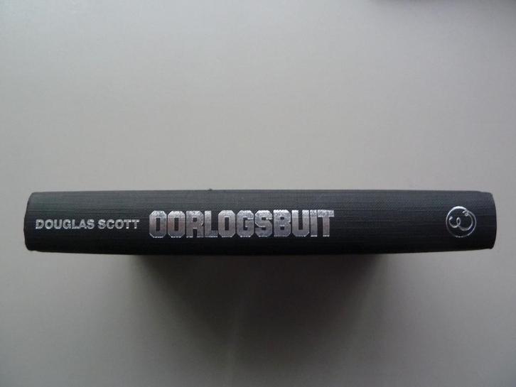 Oorlogsbuit - Douglas Scott, Boeken, Oorlog en Militair, Zo goed als nieuw, Tweede Wereldoorlog, Ophalen of Verzenden