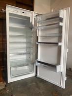 Bosch inbouw koelkast met sleepdeur, Met vriesvak, Zo goed als nieuw, Energieklasse A of zuiniger, Ophalen