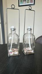 2 leuke flessen met lont en schelpen in ijzeren frame, Ophalen of Verzenden, Zo goed als nieuw