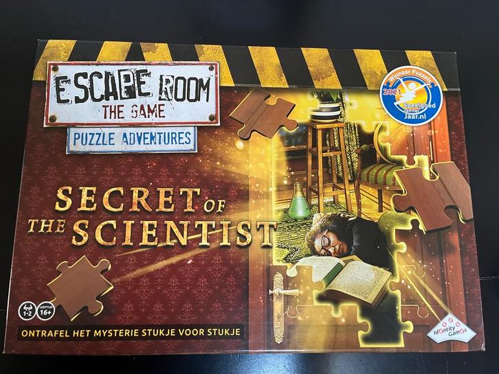 Escape Room: The Game - Secret of the Scientist, Hobby en Vrije tijd, Gezelschapsspellen | Bordspellen, Nieuw, Een of twee spelers