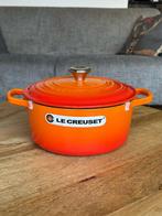 Le Creuset Braadpan Cocotte 22 cm - Volcanic Oranje, Huis en Inrichting, Ophalen of Verzenden, Nieuw, Gietijzer, Koekenpan of Braadpan