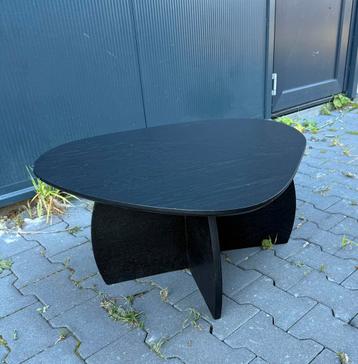 Kiezel zwarte salon tafel met maan poten beschikbaar voor biedingen