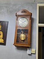 Antieke Wandklok met Slinger, Antiek en Kunst, Ophalen of Verzenden
