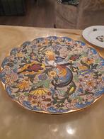 Een oud keramisch bord uit Sevilla, Spanje., Ophalen of Verzenden