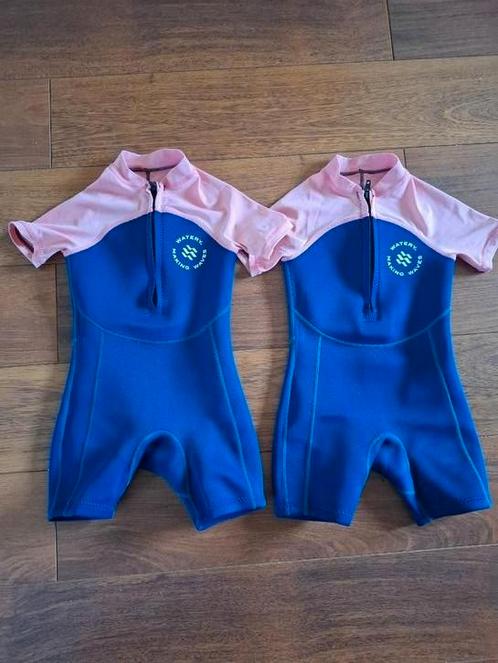 2 x wetsuit maat 104 van Watery, Watersport en Boten, Watersportkleding, Gebruikt, Wetsuit, Kind, Ophalen of Verzenden