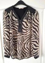 Azaka Paris zebra print chiffon blouse zwart beige S, Zwart, Ophalen of Verzenden, Zo goed als nieuw, Azaka Paris
