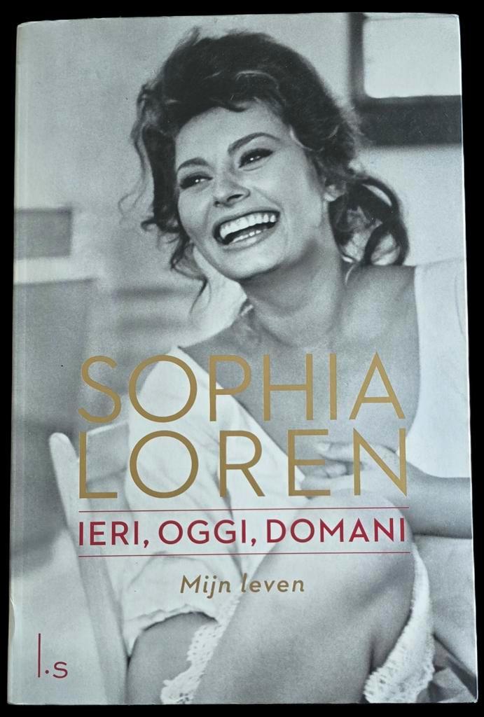 Sophia Loren - Mijn leven, Boeken, Biografieën, Zo goed als nieuw, Sport, Ophalen of Verzenden