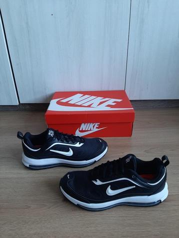 Nieuwe Nike Air Max sneakers / sportschoenen maat 42,5 beschikbaar voor biedingen