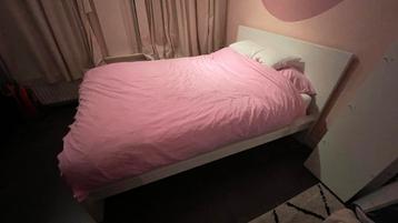 Ikea bed Malm - afbeelding 2