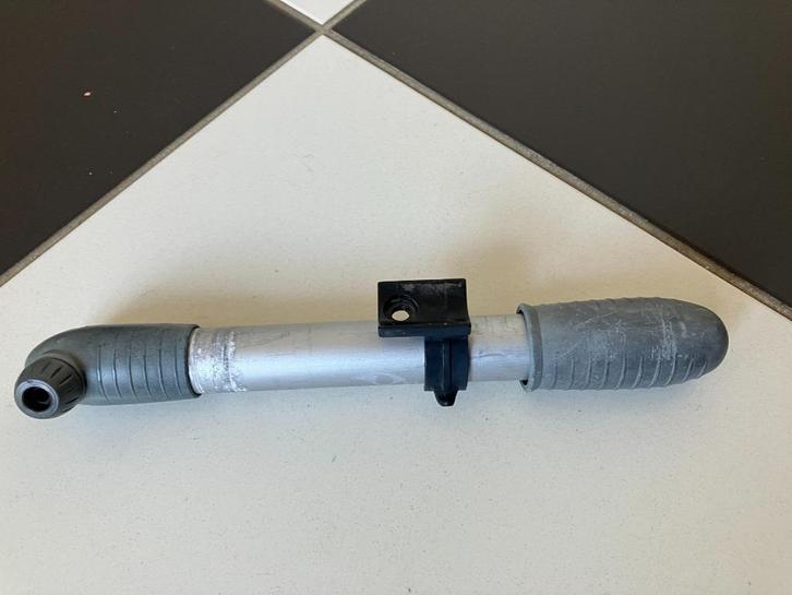 Fietspompje pomp in prima staat - ruilen voor chocolade, Fietsen en Brommers, Fietsaccessoires | Fietspompen, Zo goed als nieuw