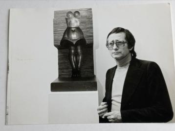 Josep Maria Subirachs galerie d'Eendt jaren 70  beschikbaar voor biedingen