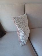 Kussen animal off white, Huis en Inrichting, Ophalen of Verzenden, Gebruikt, Wit, Vierkant
