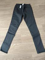 Pieces skinny jeans. Grijs. Mt. M/L, Maat 42/44 (L), Nieuw, Ophalen of Verzenden, Pieces
