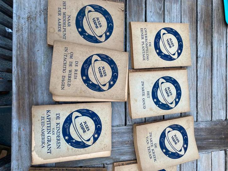 Jules Verne Boeken - Diverse Titels, Boeken, Literatuur, Gelezen, Europa overig, Ophalen of Verzenden