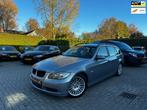 BMW 3-serie Touring 325xi 4x4|Youngtimer|Trekhaak|Leder|Navi, 13 km/l, Gebruikt, Beige, Navigatiesysteem