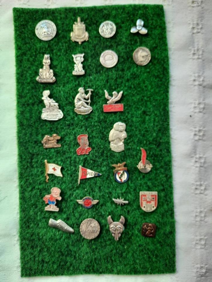 26 Bijzondere speldjes, Verzamelen, Speldjes, Pins en Buttons, Gebruikt, Speldje of Pin, Overige onderwerpen, Verzenden