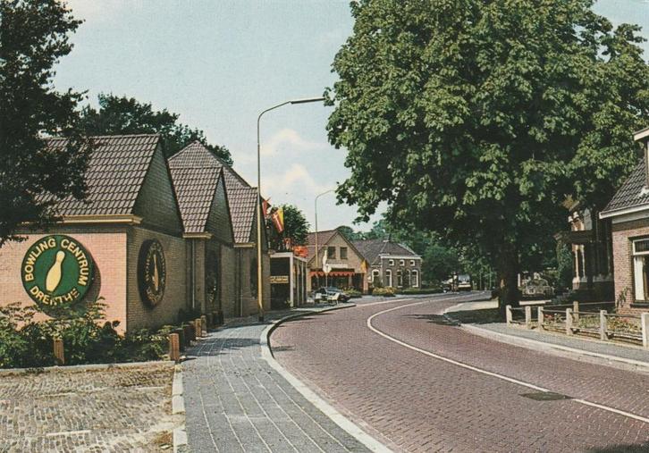 ROLDE Dorpsgezicht met Bowling, Verzamelen, Ansichtkaarten | Nederland, Gelopen, Drenthe, 1980 tot heden, Verzenden