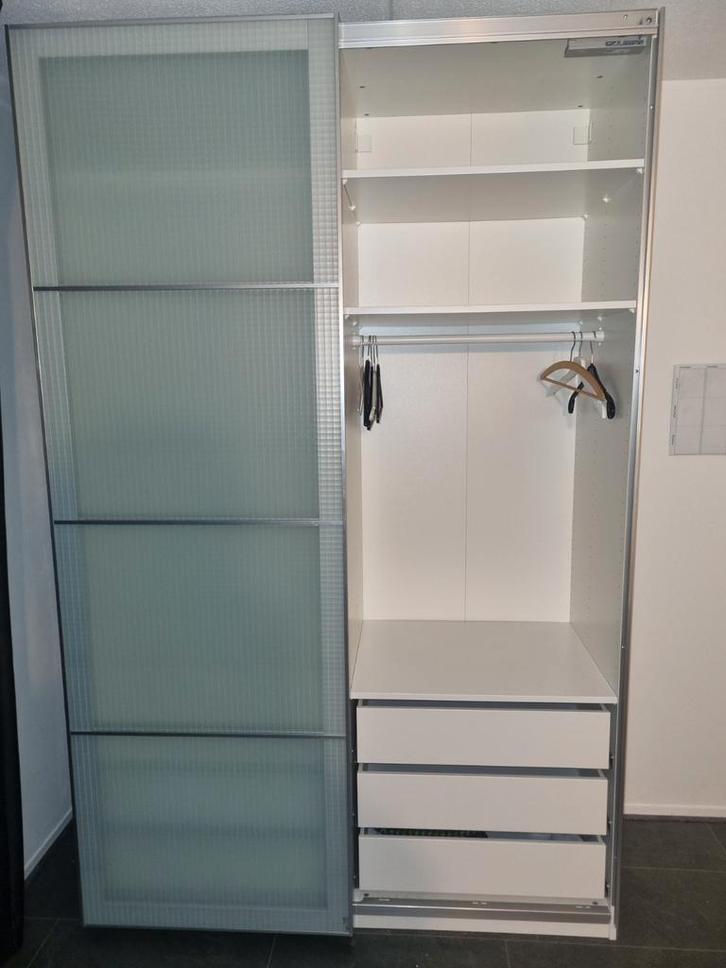 IKEA Kledingkast met Schuifdeuren, Huis en Inrichting, Kasten | Kledingkasten, Zo goed als nieuw, 200 cm of meer, 50 tot 75 cm