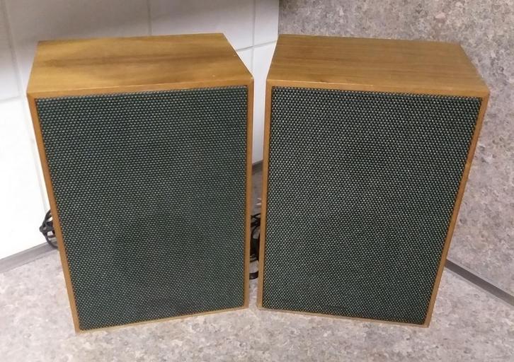 2 Universum/ ELAC luidspreker boxen voor platenspeler, Audio, Tv en Foto, Platenspelers, Zo goed als nieuw, Platenspeler-onderdeel