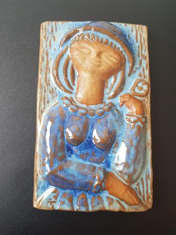 Mooie tegel Marianne Starck beschikbaar voor biedingen