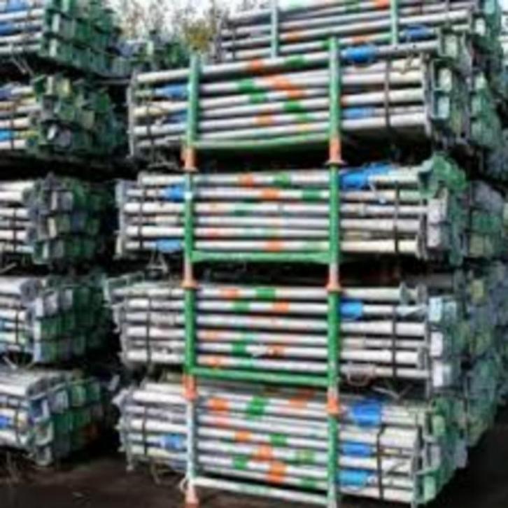 Te huur stempels bouwstempels schroefstempels stutten, Doe-het-zelf en Verbouw, Steigers, Gebruikt, Overige typen, 2 tot 5 meter