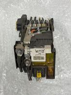 Peugeot Citroën Zekeringkast op accu met kap -  9666527580, Ophalen of Verzenden, H, H, H