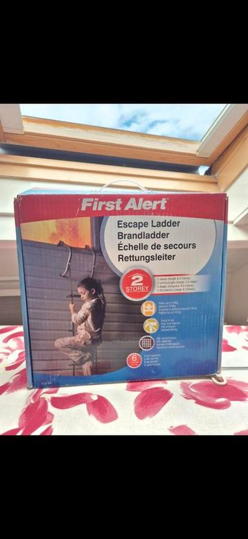 
Vluchtladder of veiligheidsladder (4.3 meter), vanaf de eer beschikbaar voor biedingen