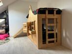 Bedhuisje 2 bedden met glijbaan + 2 matrassen, Kinderen en Baby's, Kinderkamer | Stapelbedden en Hoogslapers, Ophalen of Verzenden