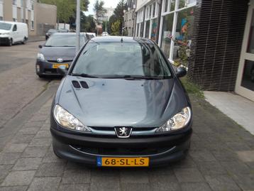 Peugeot 206 1.4 One-line PDC ACHTER DISTR. 2022 APK 11-2025  beschikbaar voor biedingen